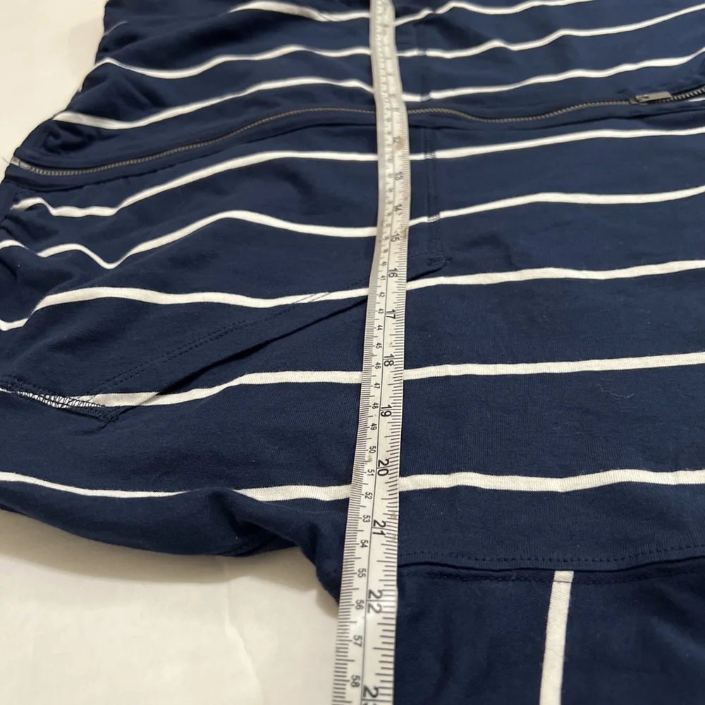 Free People Off Duty Set Top & Shorts Set Size L Navy Casual Lightweight Pockets